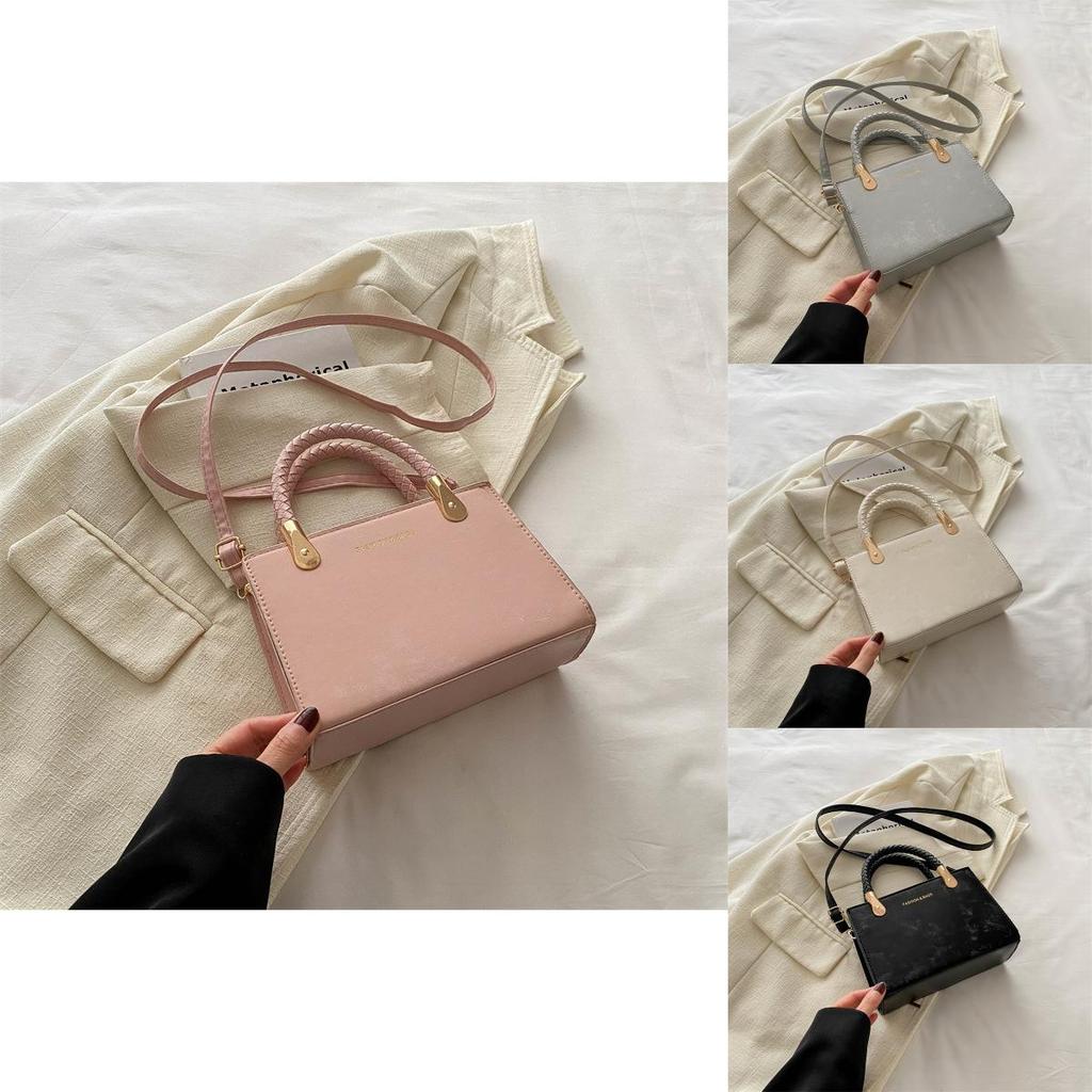 2024 New Style Women's Shoulder Bag Fashionable Street Trendy Pu Small Square Bag