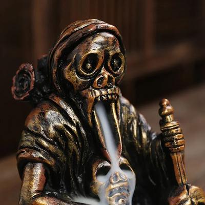 1pc Handicrafts Skull Halloween Home Decor Ornaments Waterfall Backflow Incense Burner Incense Censer Tea Pet Home Decor