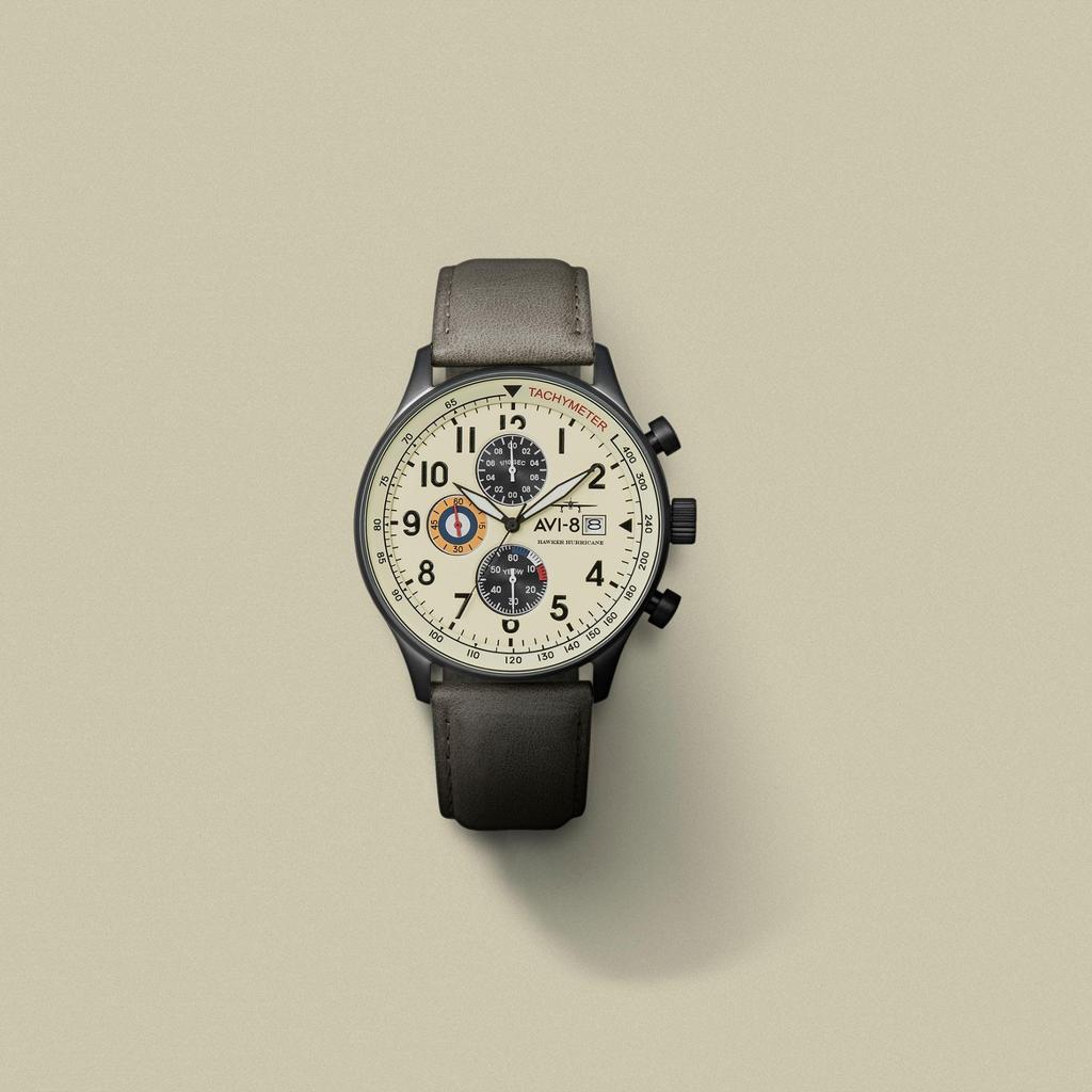 AVI-8 Hawker Hurricane Klasický Chronograf Pánské Hodinky 43,5 mm - Pouzdro z Nerezové Oceli, Tachymetrická Stupnice a Datumovka, Minerální Sklíčko, 5 ATM Voděodolnost