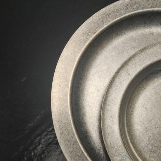 Stainless Steel Round Plate Retro Dessert Dish for Steak BBQ Straight Edge Flat Bottom Tray for BBQ Home Camping Picnic
