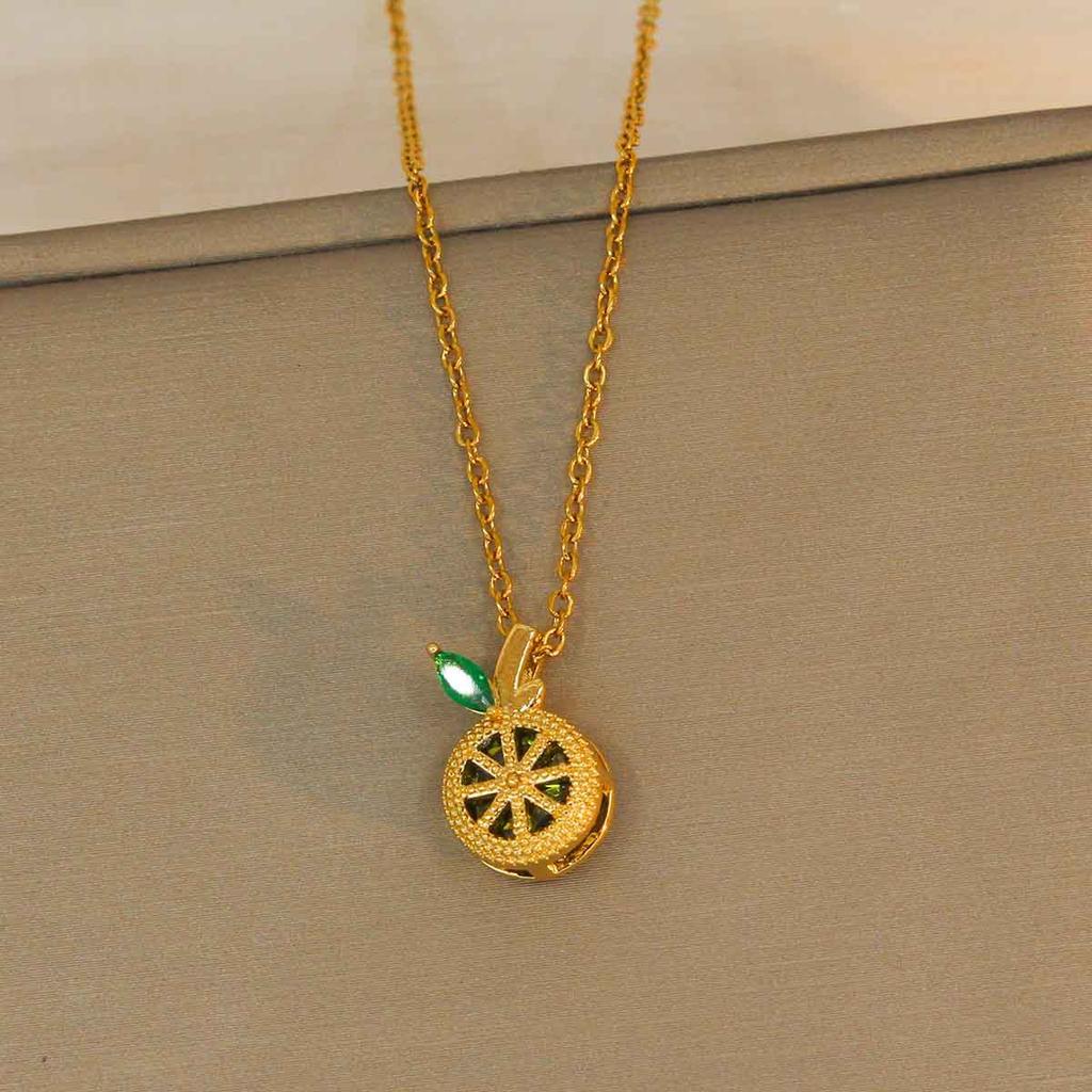 Necklace Titanium Steel Women's Summer Niche Design Sense Light Luxury Necklace Girls Exquisite Versatile Advanced Sense Simple Accessories