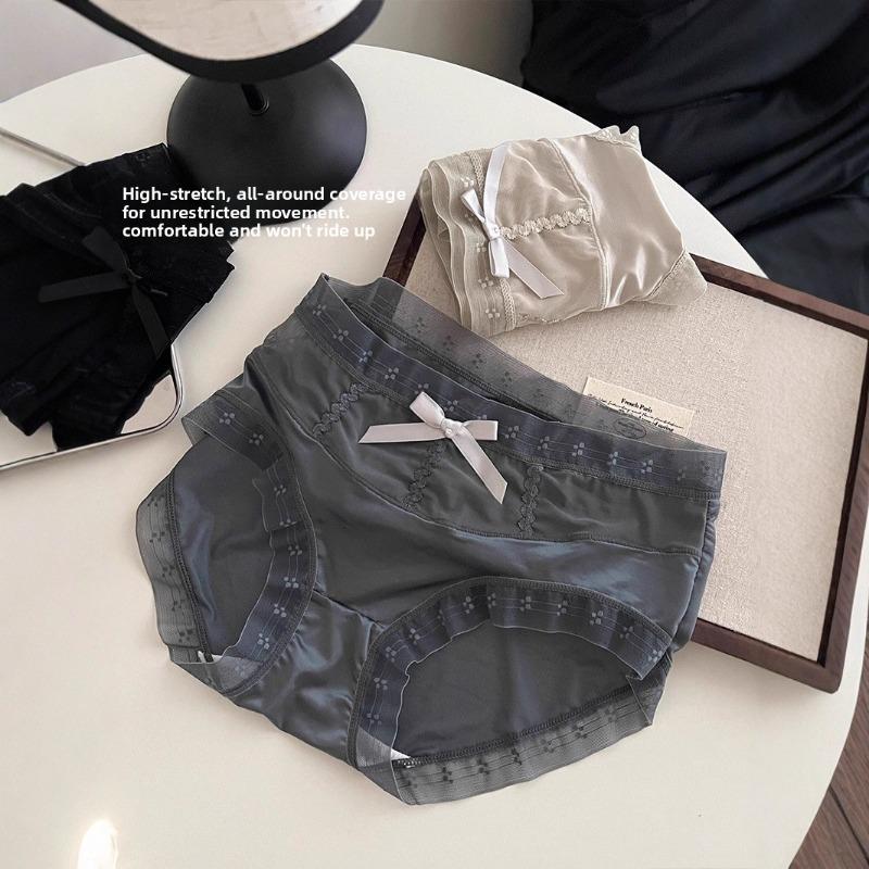 Ladies Summer Thin Sexy Lace Comfortable Moisture Absorbing Antibacterial Triangle Briefs