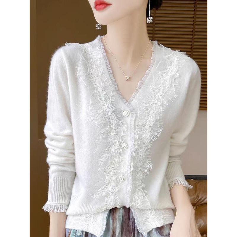 Autumn V-neck Lace Cardigan for Women Knitted Age-reducing Sweater Cashmere Loose Top