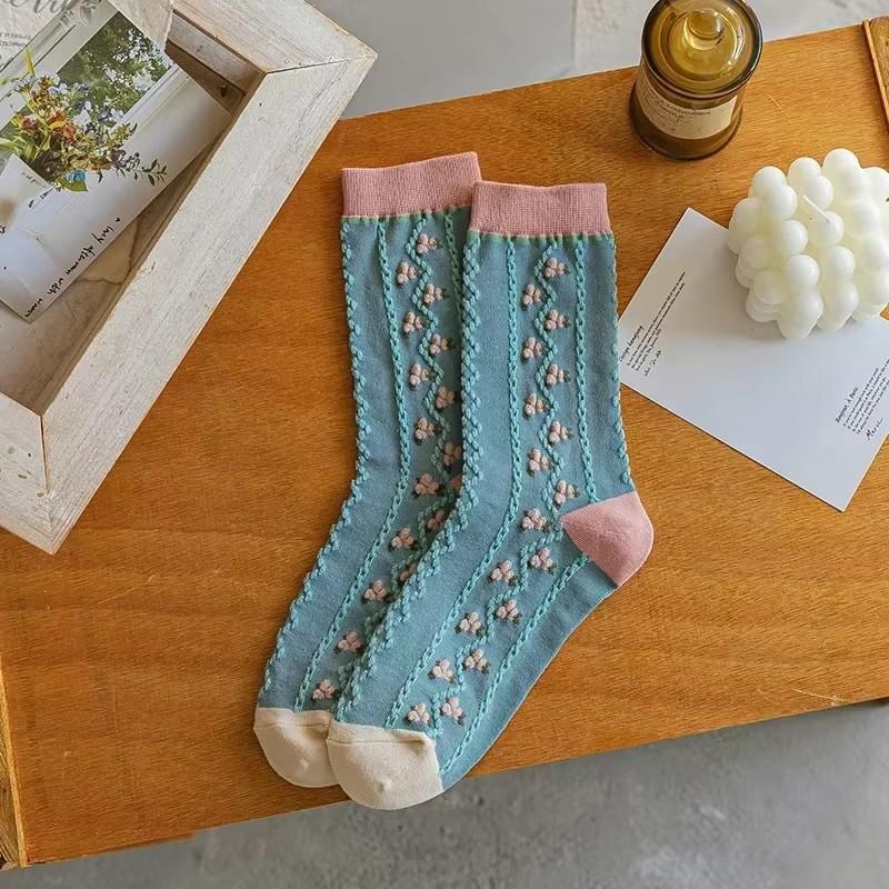 Women Socks Korean Japanese Style Cartoon Green Flower Harajuku Cute Kawaii Mid Tube Socks Breathable Casual Short  Cotton Socks