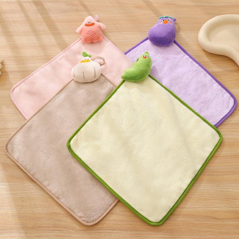 Whimsical and Playful Absorbent Kitchen and Bathroom Dual-Use Hanging Towel