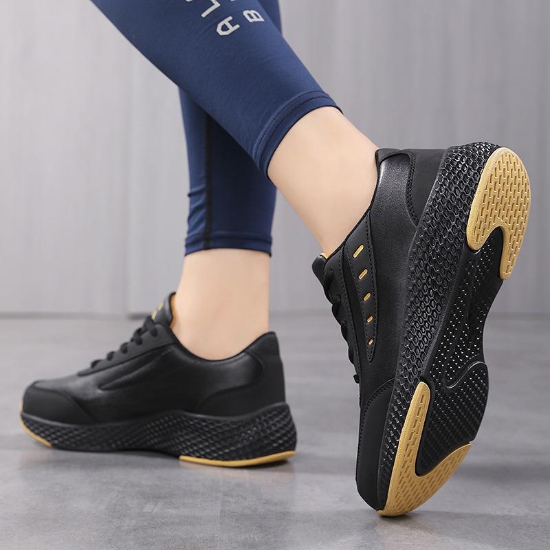new large-size women's shoes autumn and winter new sports and leisure leather shoes women's height-increasing breathable running shoes