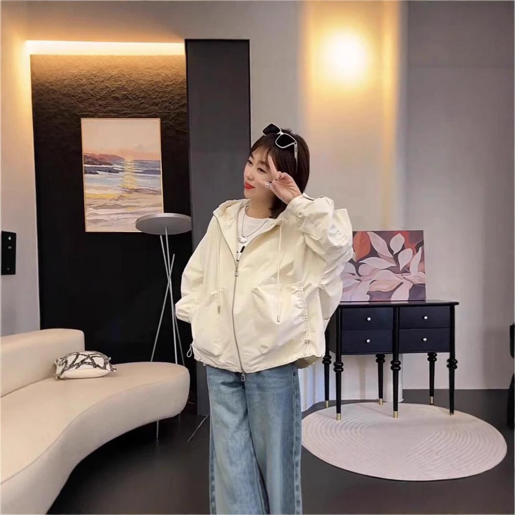 2025 Dámská bunda ve stylu korejského ležérního jednobarevného větruodolného s kapucí