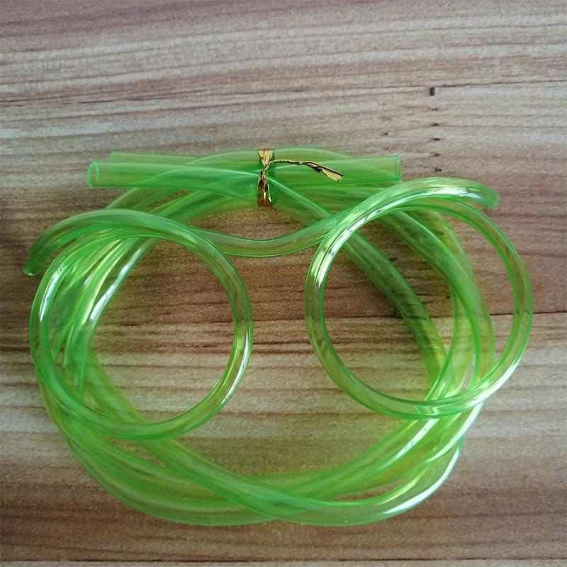 

Интересные мягкие трубочкиУникальные гибкие трубы для питьевой воды