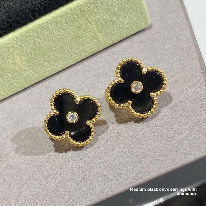 High Quality Four-leaf Clover Earring Buckle White Mother-of-pearl Earrings Red Chalcedony Black Agate Earrings