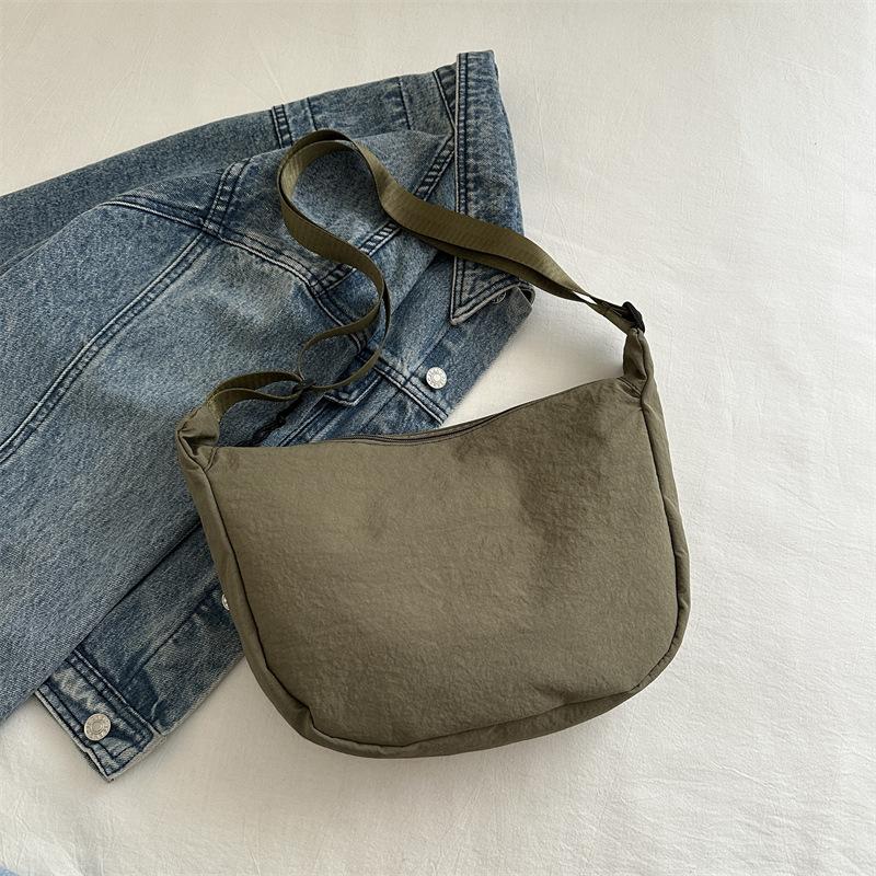 New simple and large-capacity underarm tote bag women's bag simple and fashionable shoulder bag simple casual messenger bag