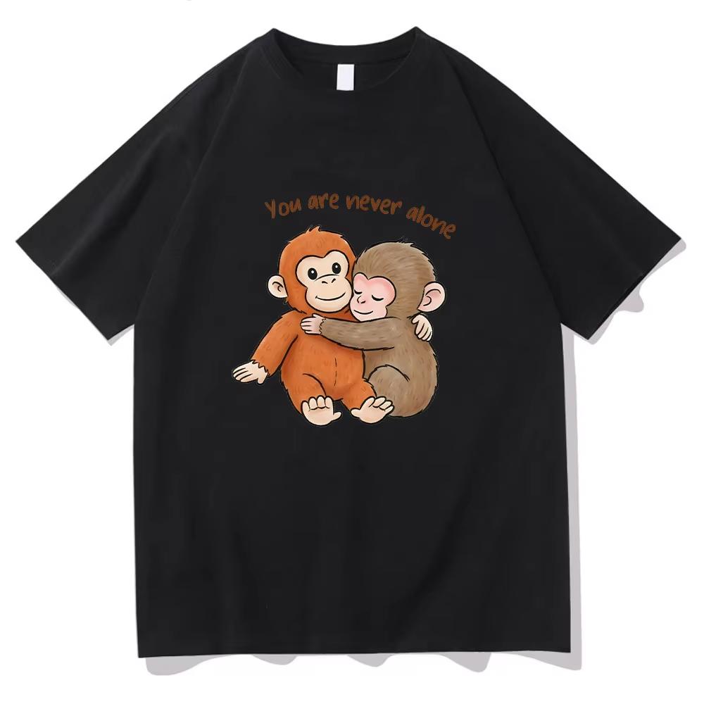 Punch Monkey T-Shirt Niedlicher Babyaffe mit Plüschtier Grafik-T-Shirts Emotionales Geschenk Tierliebhaber Reines Baumwoll-Oberteil Damen Herren