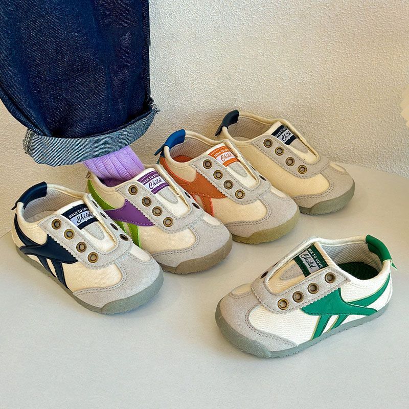 Children's canvas shoes, new spring and autumn models, casual sneakers for boys and girls, indoor shoes for kindergarten, baby Forrest Gump shoes