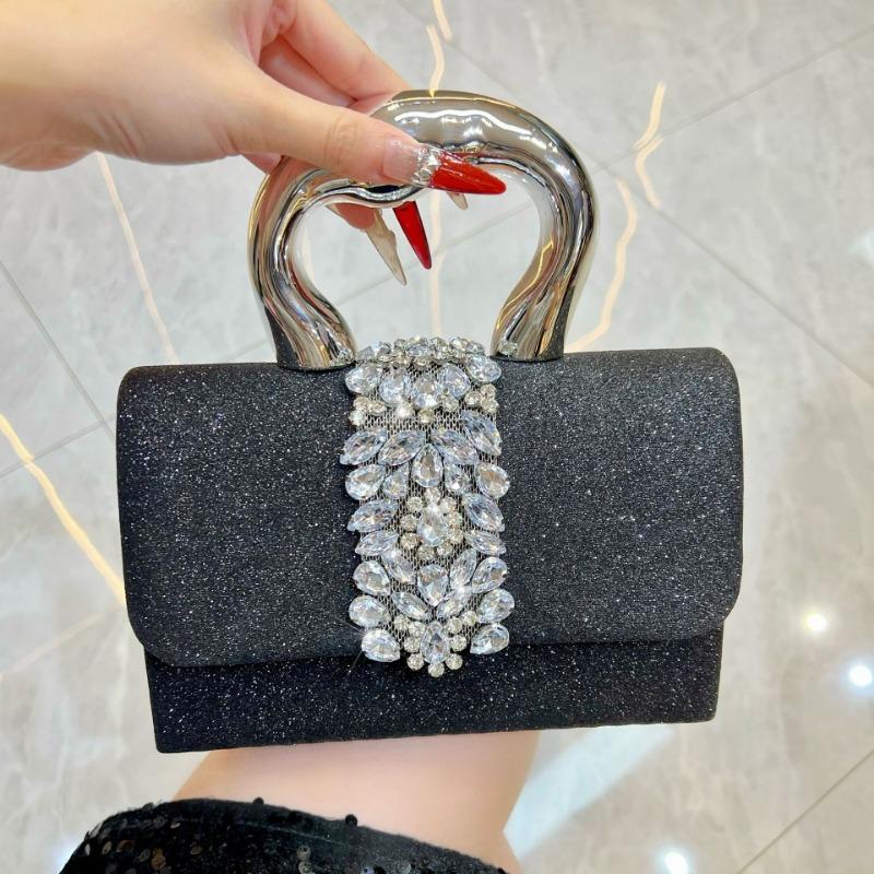 Shiny and Stylish Handbag for Ladies, Light Luxury Evening Bag, Chain Strap, High-end Style, Crossbody Bag