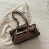 Premium commuter underarm bag New fashionable large-capacity shoulder bag Autumn and winter niche versatile tote bag