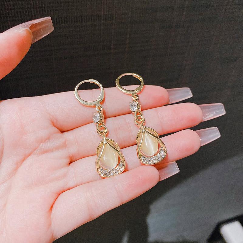 Korean New Trendy Geometric Drop Earrings for Women 2025 Luxury Sparkling Cubic Zirconia Earrings High Jewelry Wedding Gifts