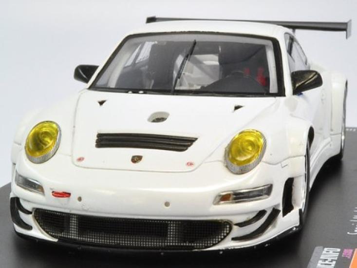 

Spark Porsche 911 GT3 RSR 2009 White Finished Product 1/43 белый