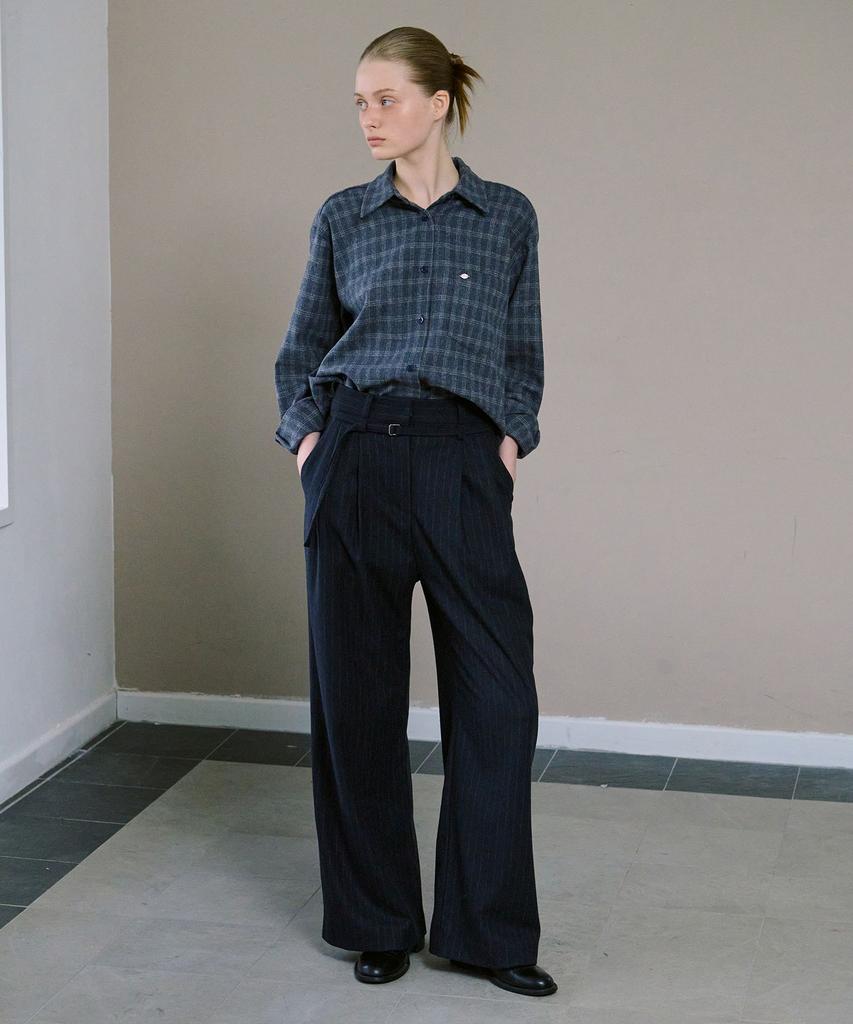 AHWE Belted Striped Double-Pleat Wide Slacks_Navy