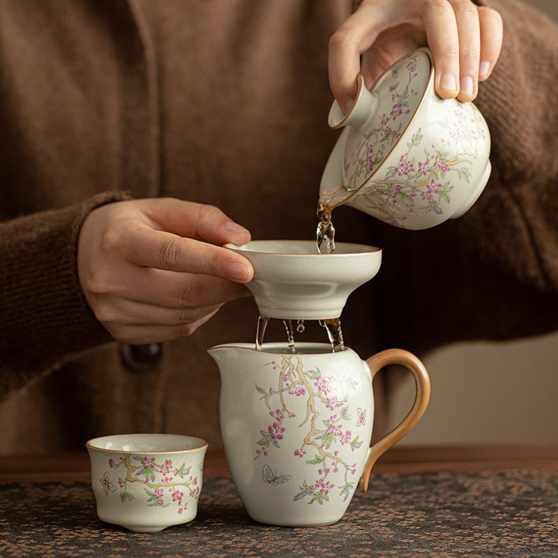 Light Luxury Ru Kiln Fair Cup Single High-grade Wisteria Flower Filter Kung Fu Tea Set Tea Haiyun Cup Male Cup Tea Set