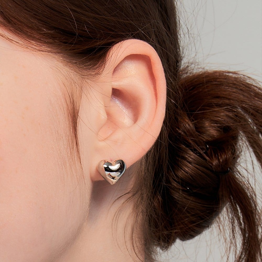 [Hei][Worn by Nam Ji-hyun, Salon Drip Jang Do-yeon, and Oh My Girl Arin] Humming Heart Earrings