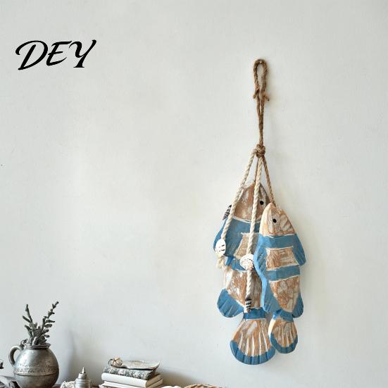 Unique Housewarming Gifts Rustic Nautical Wooden Fish Decor, Coastal Beach Style Wall Hanging Office Decorative Accents Ornament with Fishing Net for