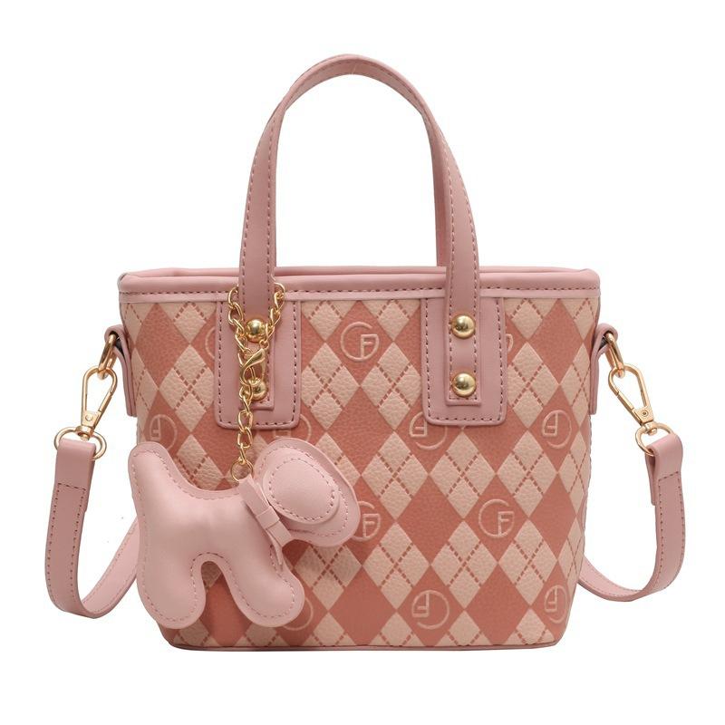 Женские сумки с цветными блоками и ромбами, новинка 2024 года, стильная простая модная модная сумка-мешок, повседневная универсальная сумка через плечо розовый