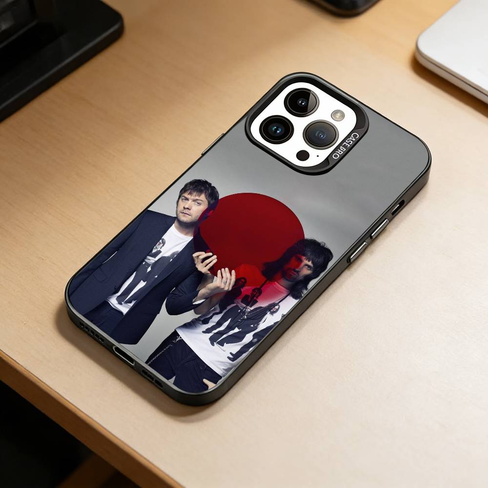 KK-Kasabian  Phone Case For iPhone 17,16,15,14,13,12,11 Plus,Pro Max,XS,Colorful Silver Black Cover