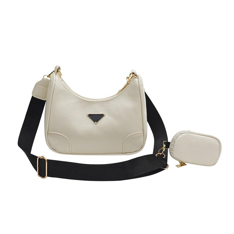 Женские однотонные квадратные сумки через плечо на молнии для отдыха из искусственной — фото 16