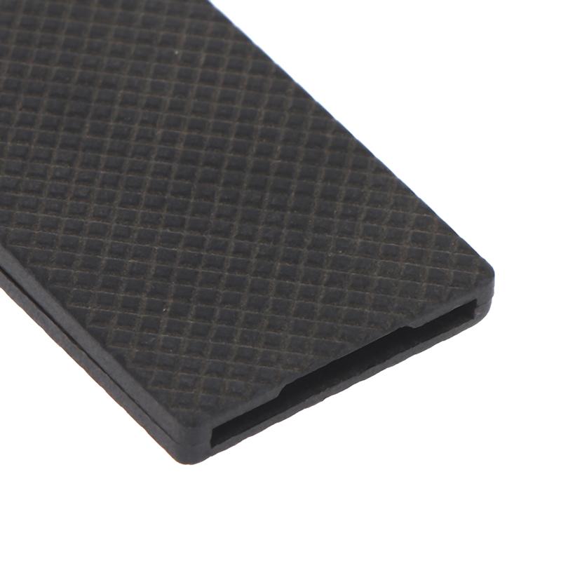 7-in-1 Multitool Schlüsselanhänger Taschenwerkzeug EDC Outdoor Camping Flaschenöffner Gezackter Schaber Messer Überlebensklinge Ausrüstungskarte Gadget