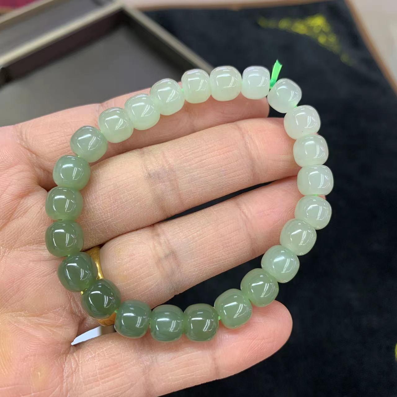 Hetian Jade Qinghai Gradient 7x8mm Bracelet - Smooth, Clear & Impurity-Free
