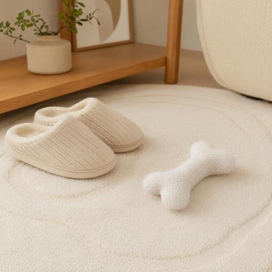 Plush Squeaky Bone Dog Toy Soft Lamb Wool Chewing Toy with Built-In Sound Washable