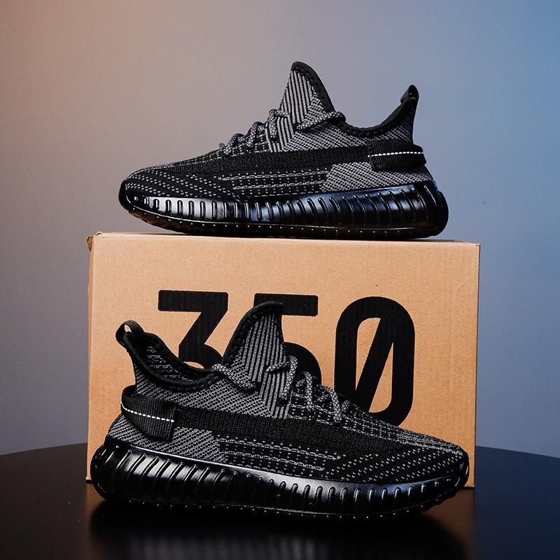 New men's spring new lightweight breathable fly-woven sneakers student running shoes