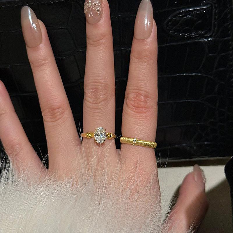 Simple Casual Style Oval Zircon Rings for women Light Luxury high-fashion Ring Party Wedding Popular fine