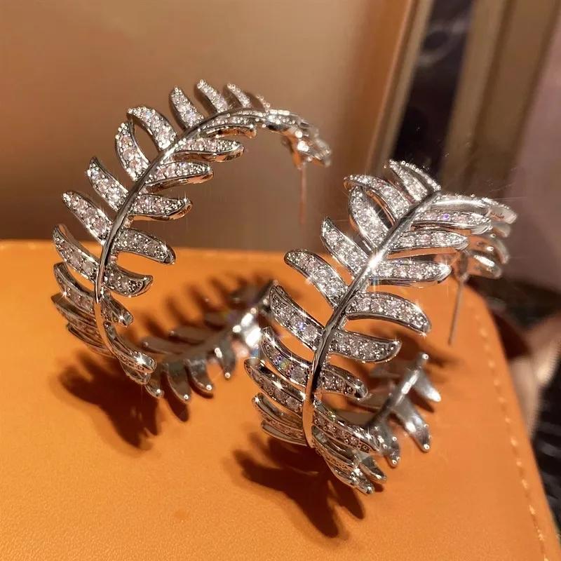 Huitan Attractive Leaf Hoop Earrings with Dazzling Cubic Zirconia Female Modern Charming Accessories Exquisite Jewelry for Party