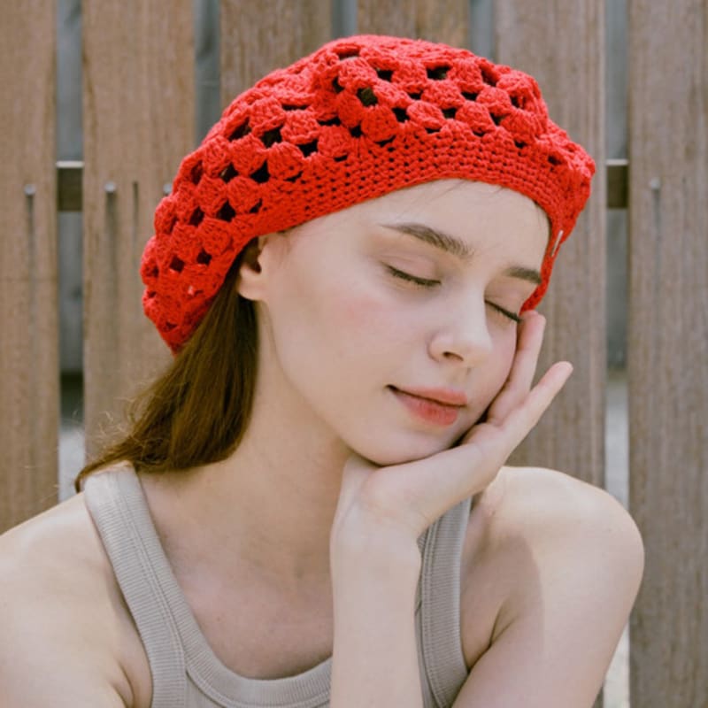 Slowslowly No.231 / Fruits Crochet Beret _ Red