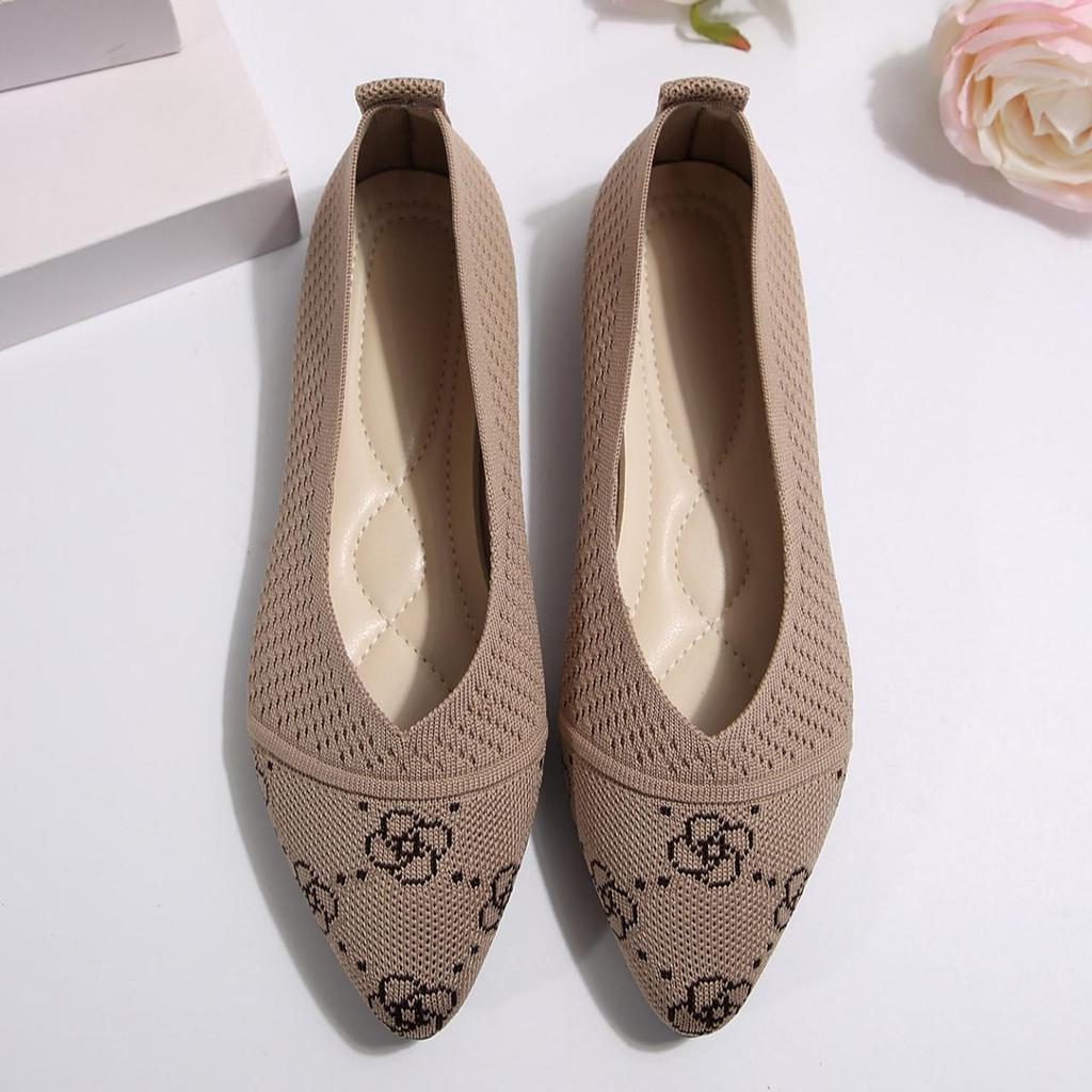 Summer European and American Flat Bottomed Pointed Toe Set, Shallow Mouth Mom Shoes, Knitted, Fashionable and Versatile