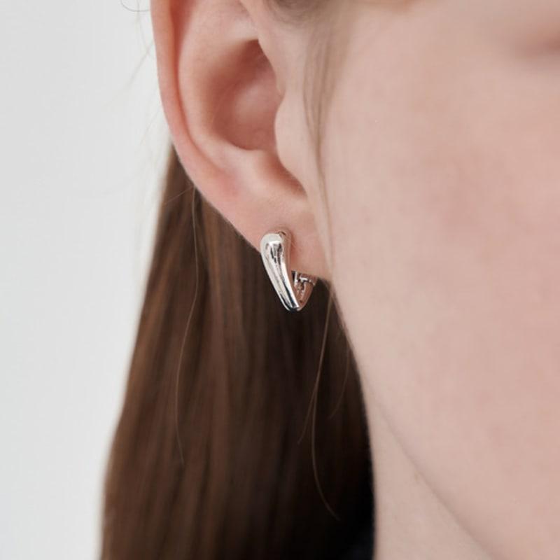 GEIGER Jewelry 925 Silver Ballroom Heart Waterdrop One-Touch Earrings GISVEE156