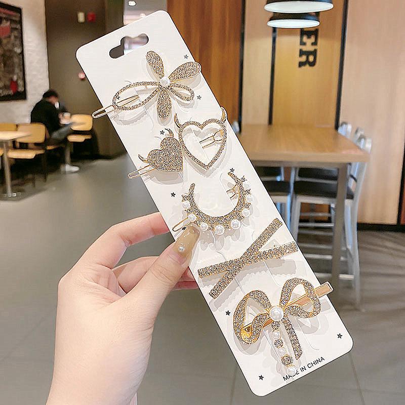 Women's Floral Pearl Hair Clip Accessory