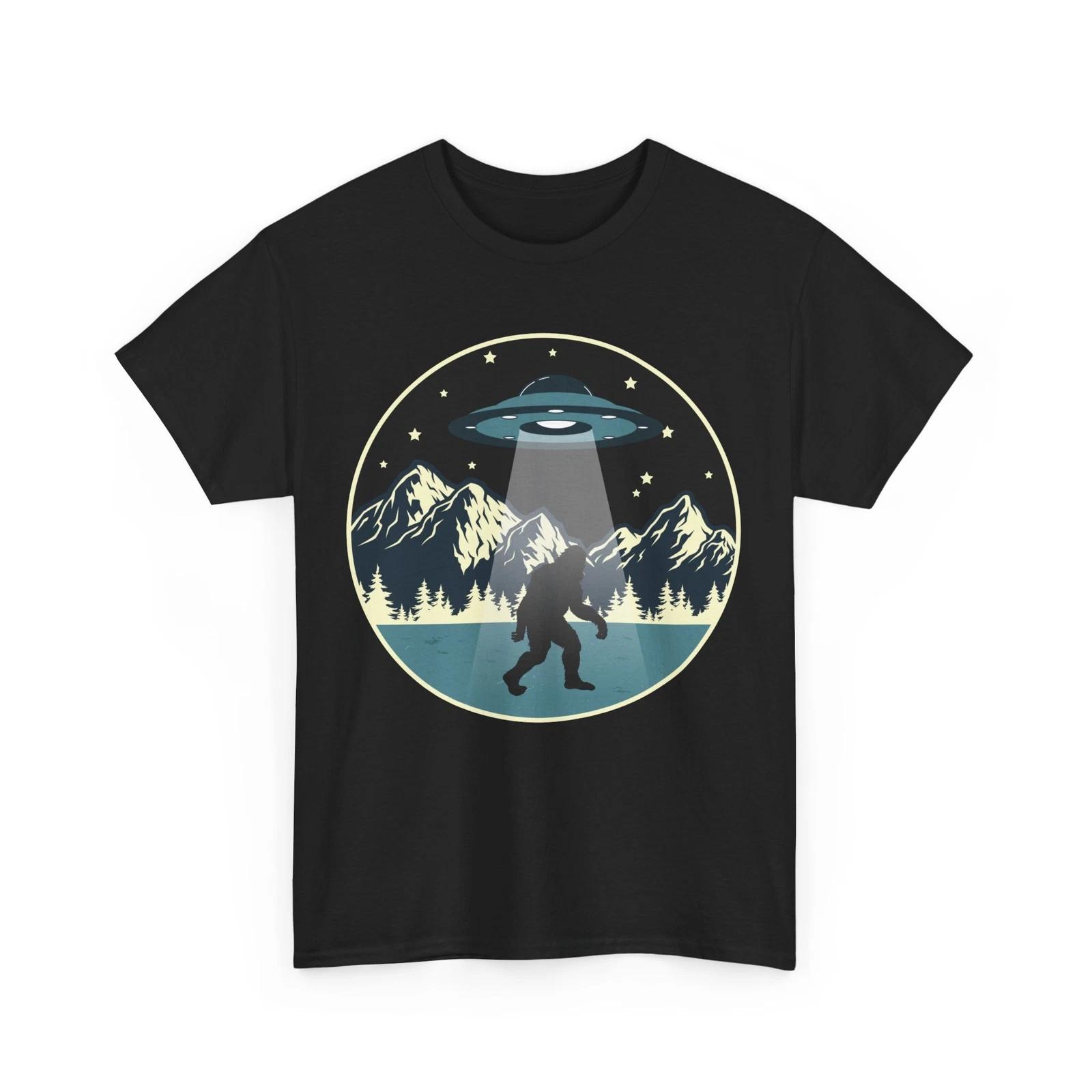 Bigfoot Shirt, Sasquatch Shirt, Bigfoot Flying Saucer Shirt, UFO Bigfoot Shirt 4XL