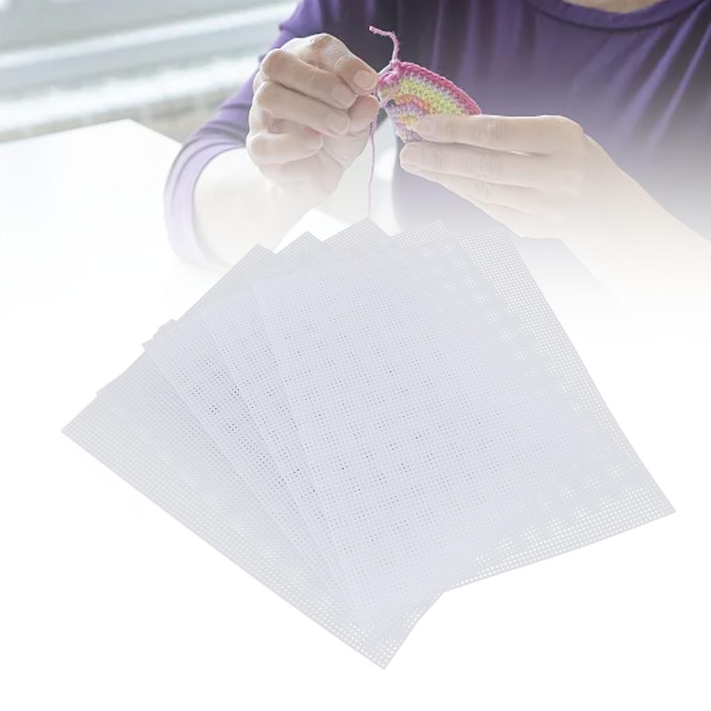 5 Pcs Plastic Mesh Canvas Sheet 7 Count 33.5x26cm White Plastic Canvas Eye Mesh with 4 Knitting Needles