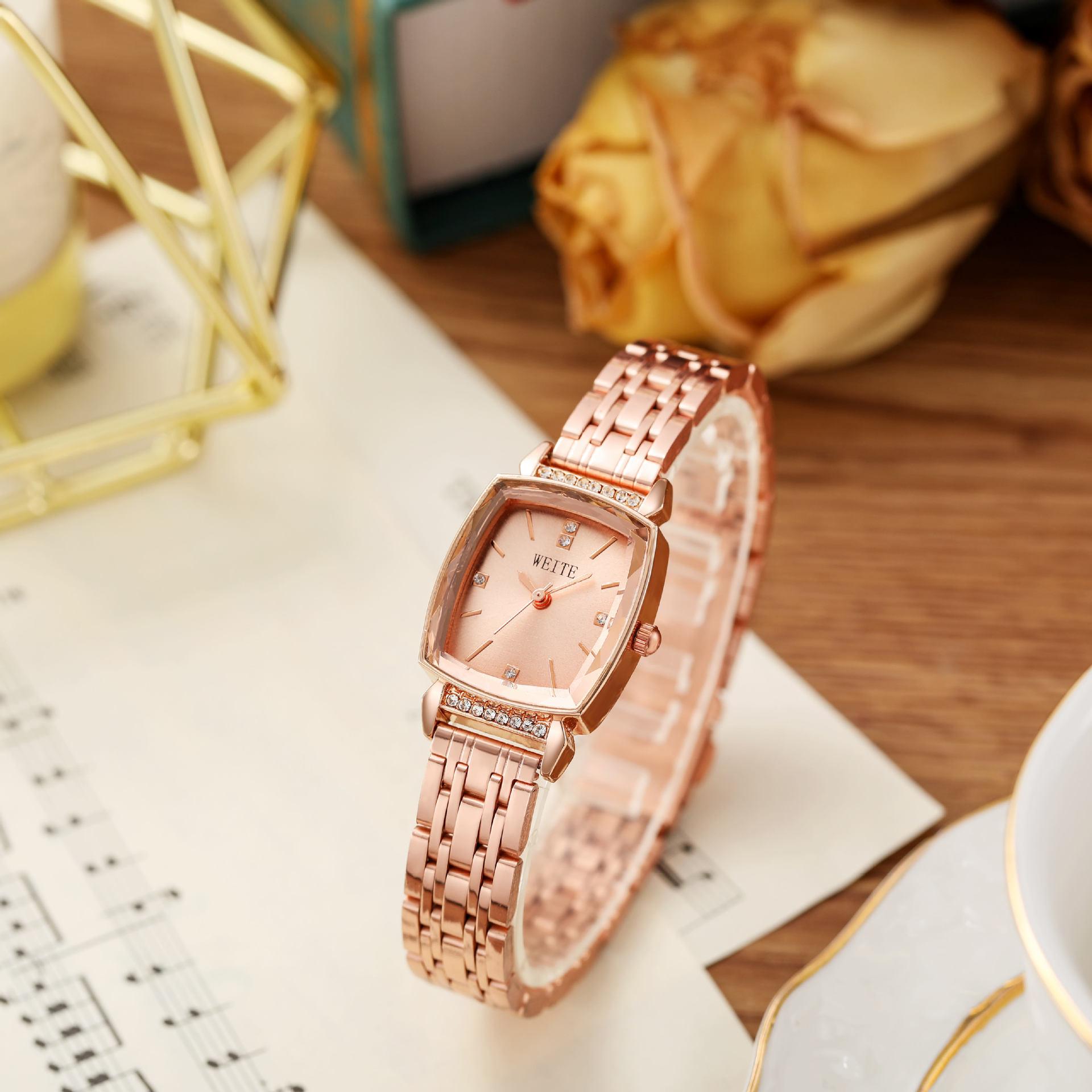 

Women S Quartz Watches Are Niche Luxury Fashion Design Personality Trends