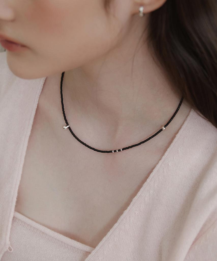 Tatiana [Musinsa Exclusive] (Silver 925) Happy Bean Bead Necklace Nz2441