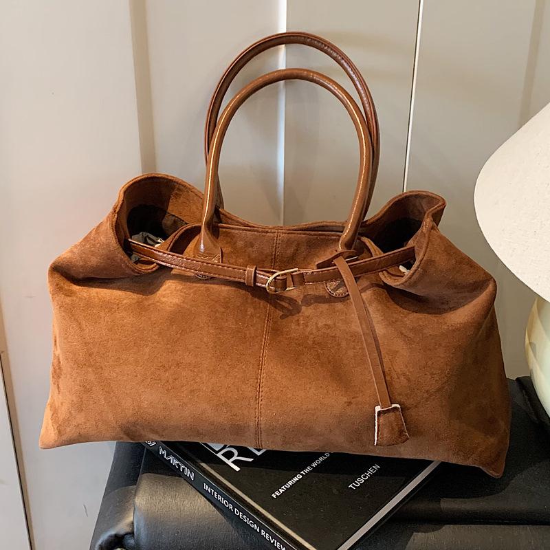 Suede Bag Women's Large Capacity 2025 New Autumn and Winter Versatile Retro Shoulder Underarm Bag Pleated Tote Bag