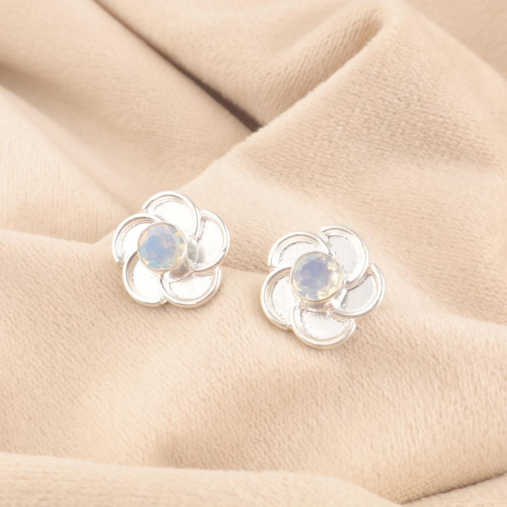 Natural Milky Opal Sterling Silver Mother Gift Stud Post Push Back New Earrings EE-157-15