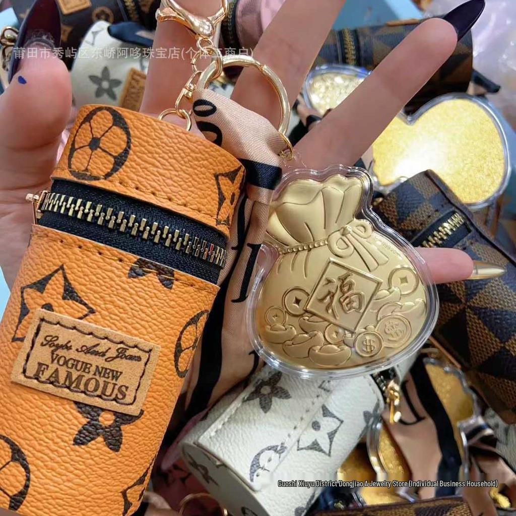 999 Pure Gold Fu Character Keychain: Vintage Flower Bag Charm & Cartoon Ornament Gift