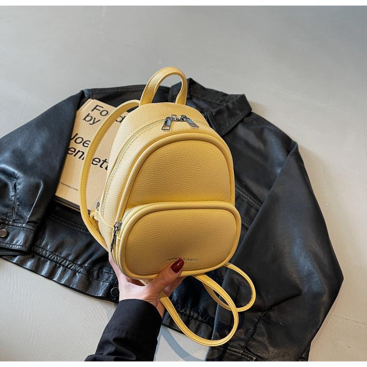Fashion mini small bag women's new spring backpack simple texture travel small backpack