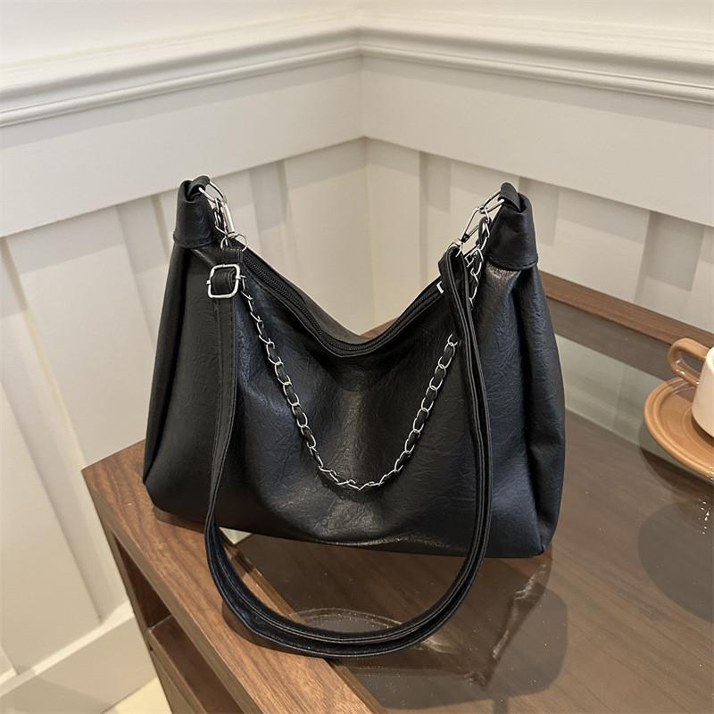 Trendy Pu Leather Shoulder Bag For Women Ideal For Everyday Use In Three Colors