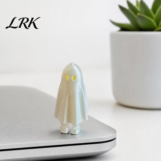 One-piece Ghost Sculpture 3D Printed Halloween Figurine, Spooky Statue, Movable Joints Durable Ornament Fidget Toy, Desktop Decoration for Home