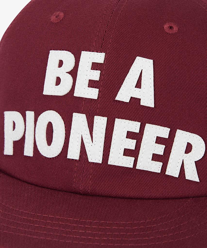 Holluba 6P Pioneer Cap Wine