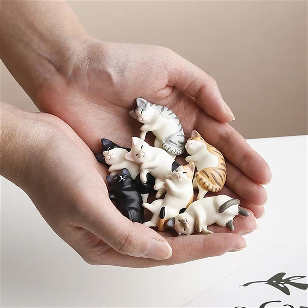 DW93 5pcs Kawaii Resin Mini Sleeping Cat Mini Figures Miniature Things Statues Dollhouse Room Home Decor Items Desk Accessories