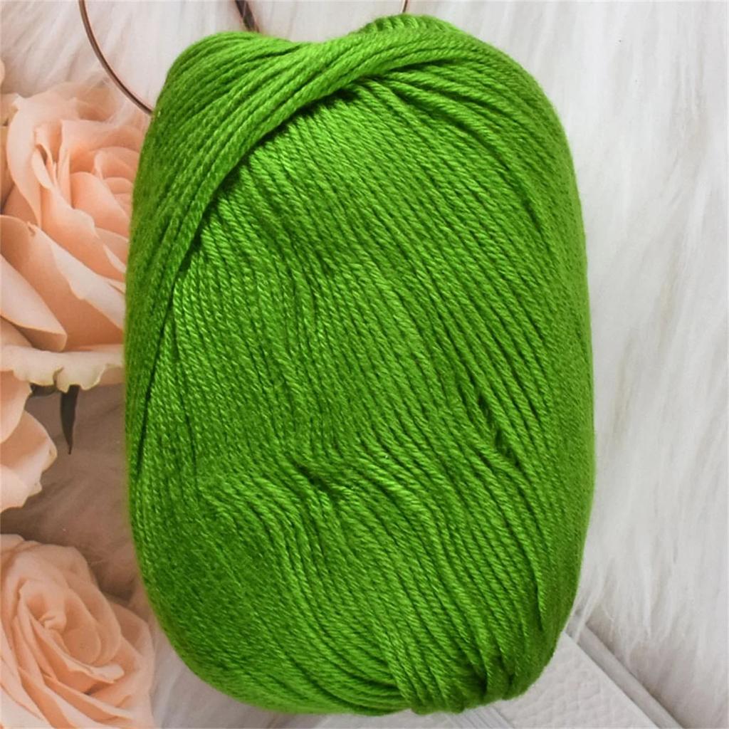 50g Silk Protein Villus Yarn Soft Worsted Hand Knitting Thread 60%Silk Protein 30%Wool 10%Cashmere Skin Friendly Yarn 110m/120yd